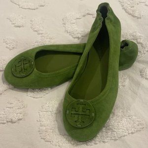 Tory Burch Minnie Green Suede Ballet Flats - size 10